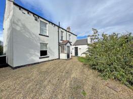 Hillside, Barlow Road, Barlow, Blaydon NE21 6JT