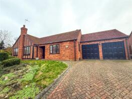 1, Chesterton Close, Redditch B97 5XS
