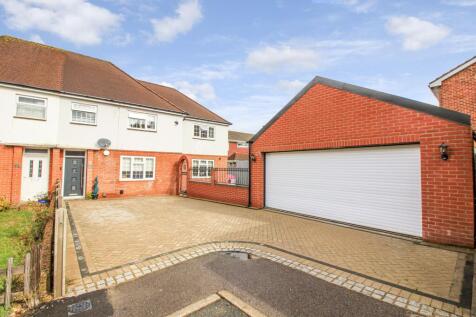 Marie Road, Sholing, SO19