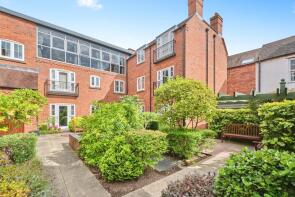 14, Minster Court, Bird Street, Lichfield WS13 6AB