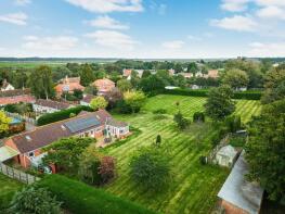 The Hideaway, Thorpe Road, Haddiscoe NR14 6PP