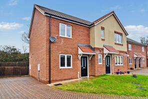 33, Kingfisher Close, Cherry Willingham, Lincoln LN3 4FP