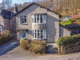 Lynboro, Windermere Road, Grange-over-sands LA11 6JT