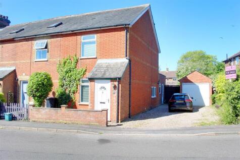 Holloways Lane, Welham Green