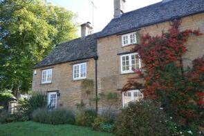 Old Monts, Road Through Church Enstone, Chipping Norton OX7 4NL