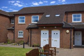 11, Warwick Court, Warwick Road, Newark NG24 3SU