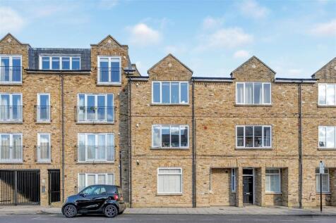 Mount Pleasant Crescent, Stround Green, N4