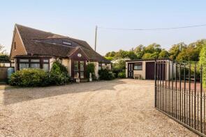 Downsview, New Hall Lane, Henfield BN5 9YJ