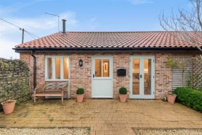 Bramble Cottage, The Courtyard, Poulshot Road, Devizes SN10 1RW