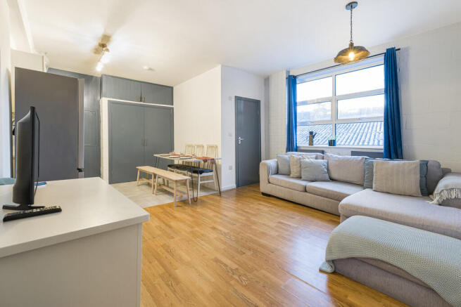 47SouthamptonWay-...