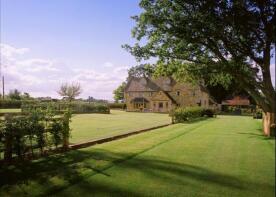 Chastleton Place, Road Through Chastleton, Moreton-in-marsh GL56 0SZ