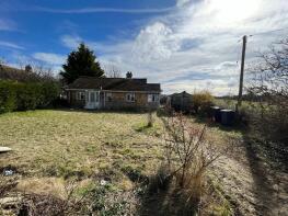 Huckstead, Cutting Hill, Hungerford RG17 0RN