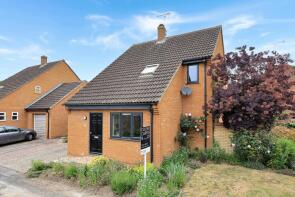 2, Heffer Close, Stapleford CB22 5EB