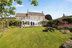 Wyckhams, Abnash, Chalford Hill, Stroud GL6 8QW