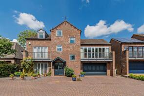 3 Eiger House, Campden Close, Oakham LE15 9TE