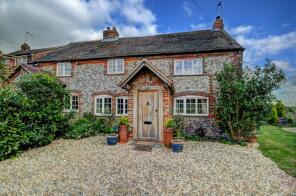 1 2, Rose Cottages, Radnage Common Road, High Wycombe HP14 4DE