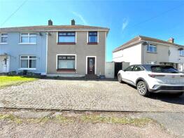 30, Glebelands, Hakin, Milford Haven SA73 3QX