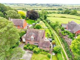 Dragonfield Cottage, Boreham Hill, Hailsham BN27 4SH