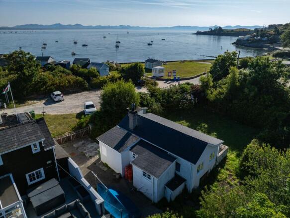 Existing Dwelling with Potential Views