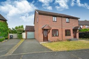 12, Kenfields Close, Market Drayton TF9 2BP