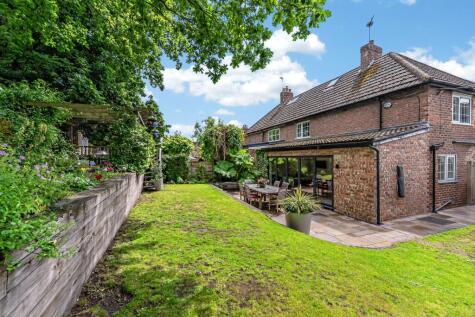Barns Place, Hale Barns, Altrincham