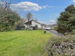 8, Lychgate Drive, Truro TR1 3UE