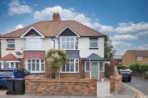 55, Ashburnham Road, Ramsgate CT11 0BH