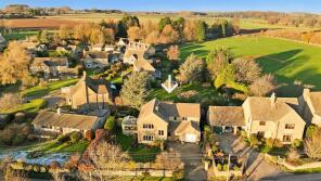 Alwinds, Van Der Breen Street, Stroud GL6 7BN