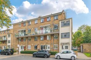 Flat, Leybridge Court, Eltham Road, London SE12 8TL