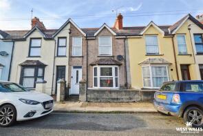 19, Victoria Avenue, Fishguard SA65 9DJ