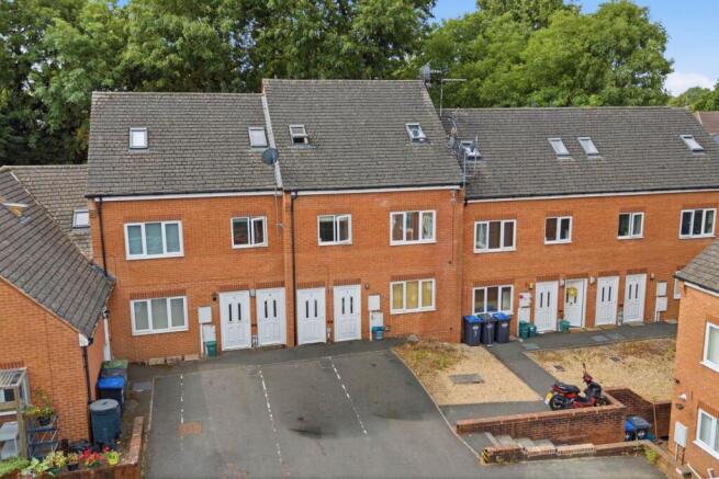 Mid Terrace