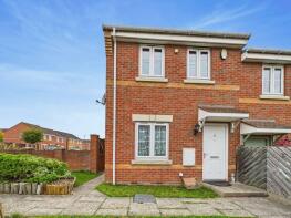 6, Featherstone Drive, Featherstone, Pontefract WF7 6FH