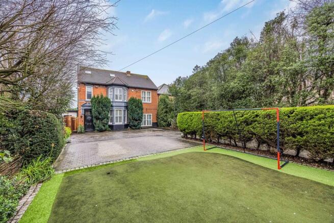 176 Havant Road, ...