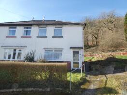 16, Maes Y Deri, Cilfrew SA10 8LT