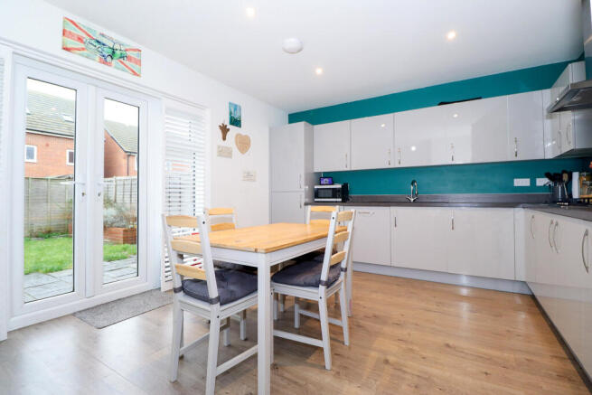 Kitchen diner