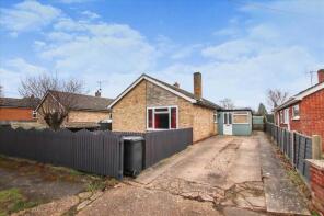 5, St Hughs Drive, Langworth, Lincoln LN3 5DB