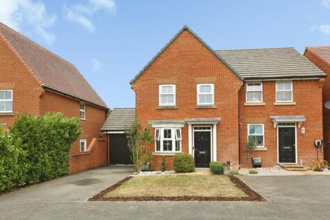 Gloucester Drive, Sarisbury Green, Southampton, Hampshire, SO31