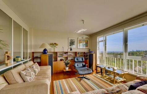 Sydenham Rise, Forest Hill, SE23