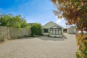 18, Penvale Close, Camborne TR14 0QP