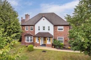 17, Springwater Drive, Crewe CW2 5FW