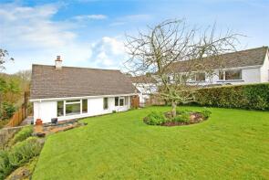 7, Tregonning Parc, Helston TR12 6QF