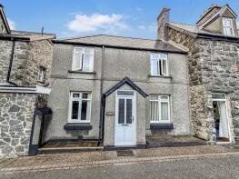 Noddfa, Arran Villas, Glyndwr Street, Dolgellau LL40 1BD