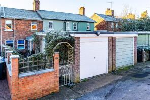 19, Midland Cottages, Kettering NN14 1RJ