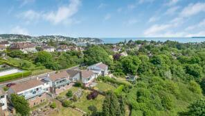 13, Loxbury Road, Torquay TQ2 6RS