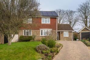 8, Paddock Close, Newport PO30 3LB