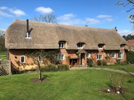 Barrach Cottage, Lasham Hill Lane, Lasham, Alton GU34 5RY