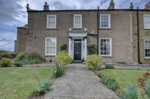 Apartment 4, Sneaton Hall, Beacon Way, Sneaton, Whitby YO22 5HP
