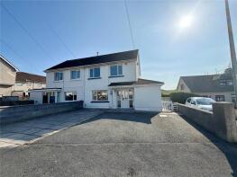 12, Heol Hathren, Cwmann, Lampeter SA48 8JR
