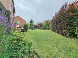 61, Woolsington Gardens, Woolsington, Newcastle Upon Tyne NE13 8AP