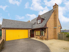 39, Salway Drive, Bridport DT6 5LD